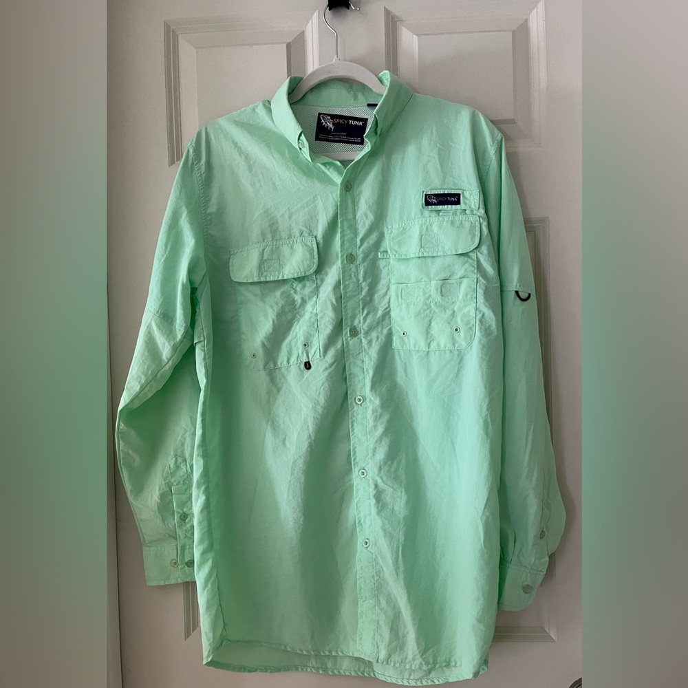 Men’s Spicy Tuna Vented Button Down Shirt  Green Nylon Outdoor Fishing  M